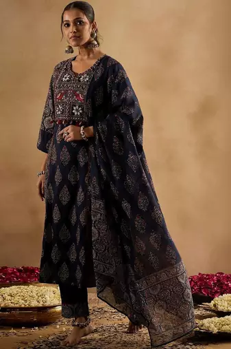 Women Ethnic Motifs Printed Regular Mirror Work Pure Cotton Kurta with Trousers & With Dupatta