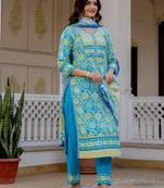 Women Floral Printed Regular Thread Work Pure Cotton Kurta with Trousers & With Dupatta