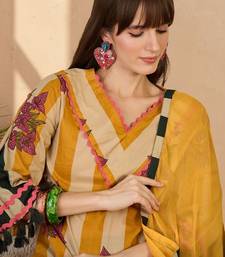 Women Floral Printed Regular Pure Cotton Kurta with Trousers & With Dupatta