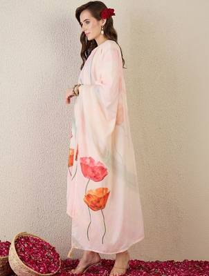 Women Floral Printed Regular Linen Kurta with Trousers & With Dupatta 3
