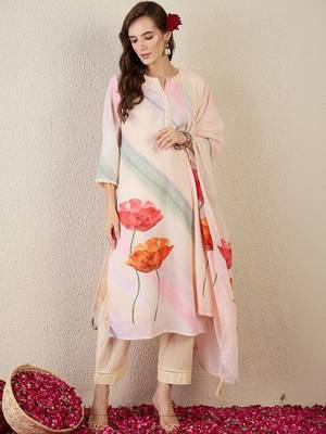 Women Floral Printed Regular Linen Kurta with Trousers & With Dupatta 5