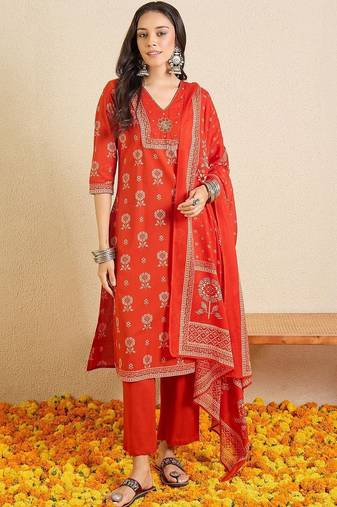 women ethnic motifs printed regular thread work  cotton kurta with trousers & with dupatta