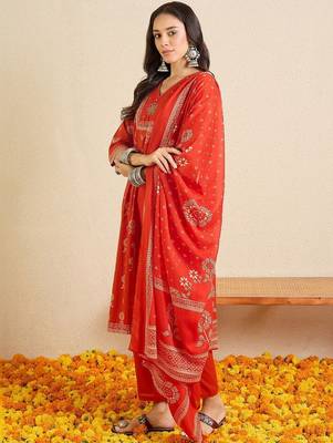 Women Ethnic Motifs Printed Regular Thread Work Pure Cotton Kurta with Trousers & With Dupatta 5