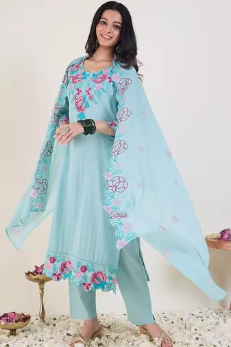 Floral Embroidered Thread Work Pure Cotton Kurta With Trousers & Dupatta