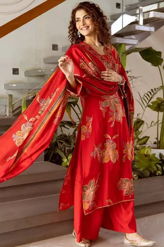 Women Floral Printed Kurta with Palazzos & Dupatta