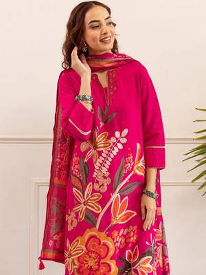Women Floral Printed Kurta with Palazzos & Dupatta 2