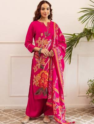 Women Floral Printed Kurta with Palazzos & Dupatta 2