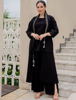 Women Round Neck Pure Cotton Straight Kurta with Palazzos With Jacket 1