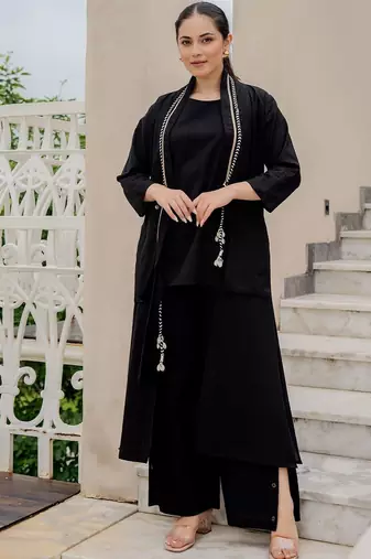 Women Round Neck Pure Cotton Straight Kurta with Palazzos With Jacket