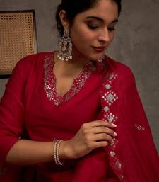 Women Ethnic Motifs Embroidered Mirror Work Kurta with Trousers & Dupatta