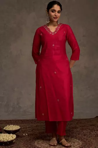 Women Ethnic Motifs Embroidered Mirror Work Kurta with Trousers & Dupatta