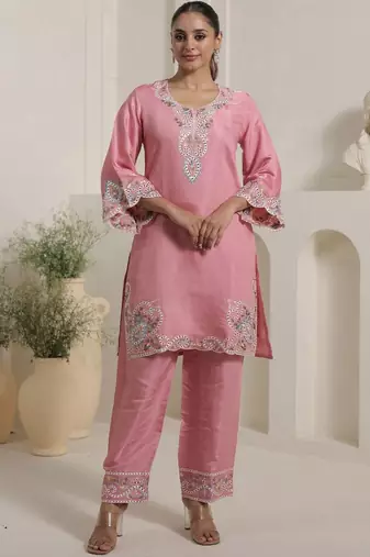 Women Floral Embroidered Regular Thread Work Kurta with Palazzos