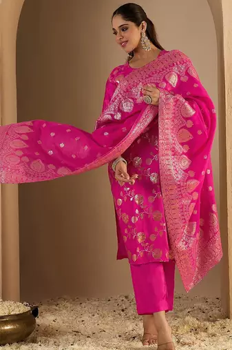 Floral Printed Straight Kurta With Trousers & Dupatta