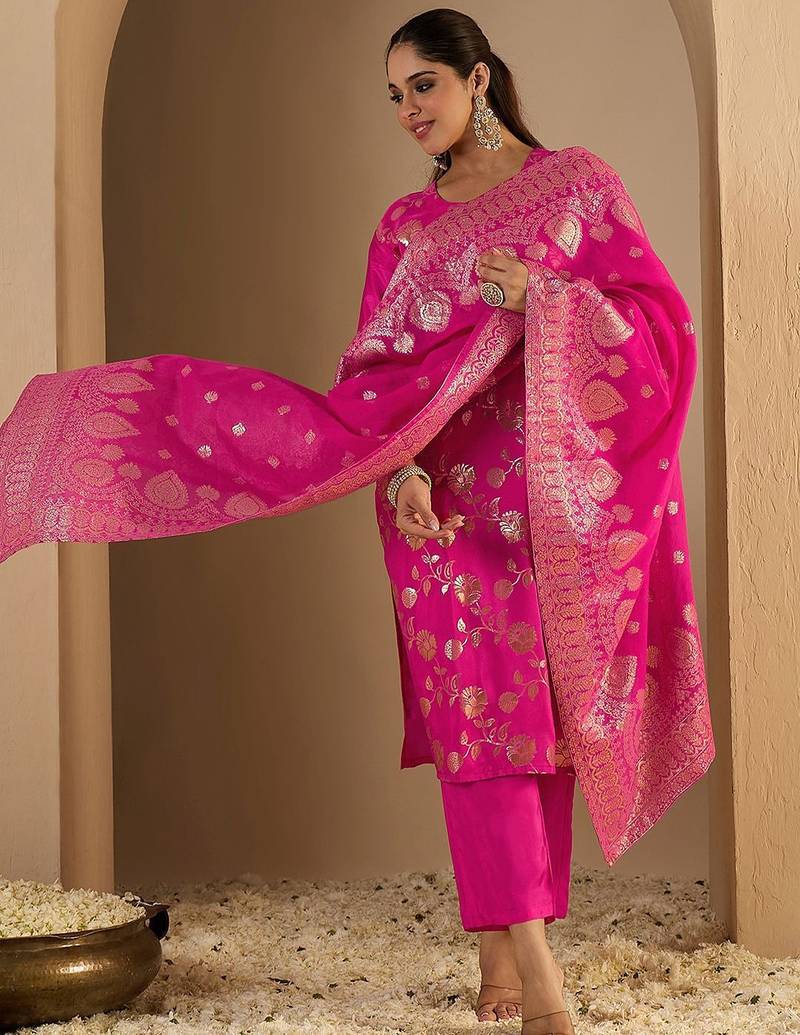 Floral Printed Straight Kurta With Trousers & Dupatta