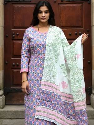 Floral Printed Round Neck Pure Cotton Straight Kurta With Trousers & Dupatta 1