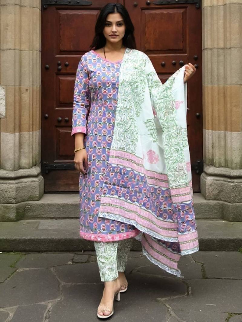 Floral Printed Round Neck Pure Cotton Straight Kurta With Trousers & Dupatta