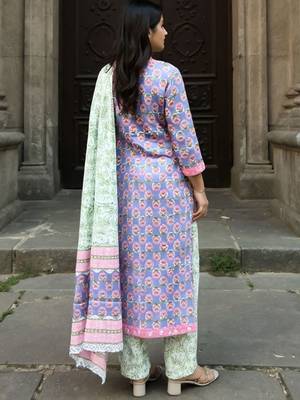 Floral Printed Round Neck Pure Cotton Straight Kurta With Trousers & Dupatta 4