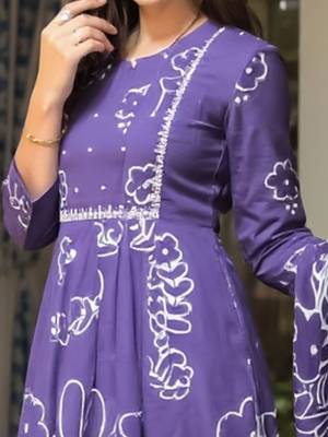 Floral Printed Pure Cotton A Line Kurta With Trousers & Dupatta 4