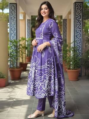 Floral Printed Pure Cotton A Line Kurta With Trousers & Dupatta 1