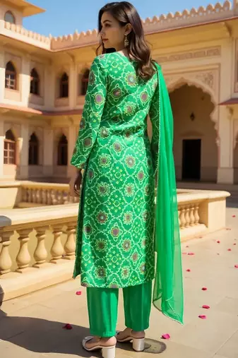 Ethnic Motifs Embroidered Sequinned Straight Kurta With Trousers & Dupatta