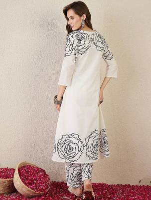 Women Ethnic Motifs Printed Regular Mirror Work Pure Cotton Kurta Trousers 5