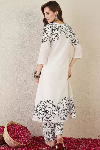 Women Ethnic Motifs Printed Regular Mirror Work Pure Cotton Kurta Trousers