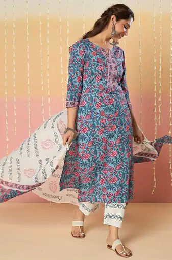 Floral Printed Notch Neck Pure Cotton Kurta With Trousers & Dupatta