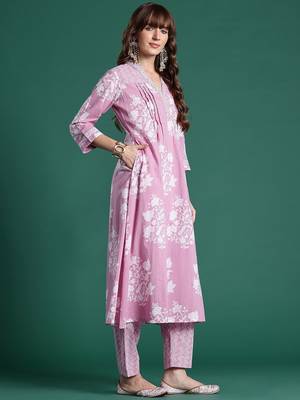 Floral Printed Pure Cotton Kurta with Trousers & Dupatta 5