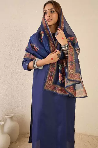 Notch Neck Straight Kurta With Trousers & Dupatta