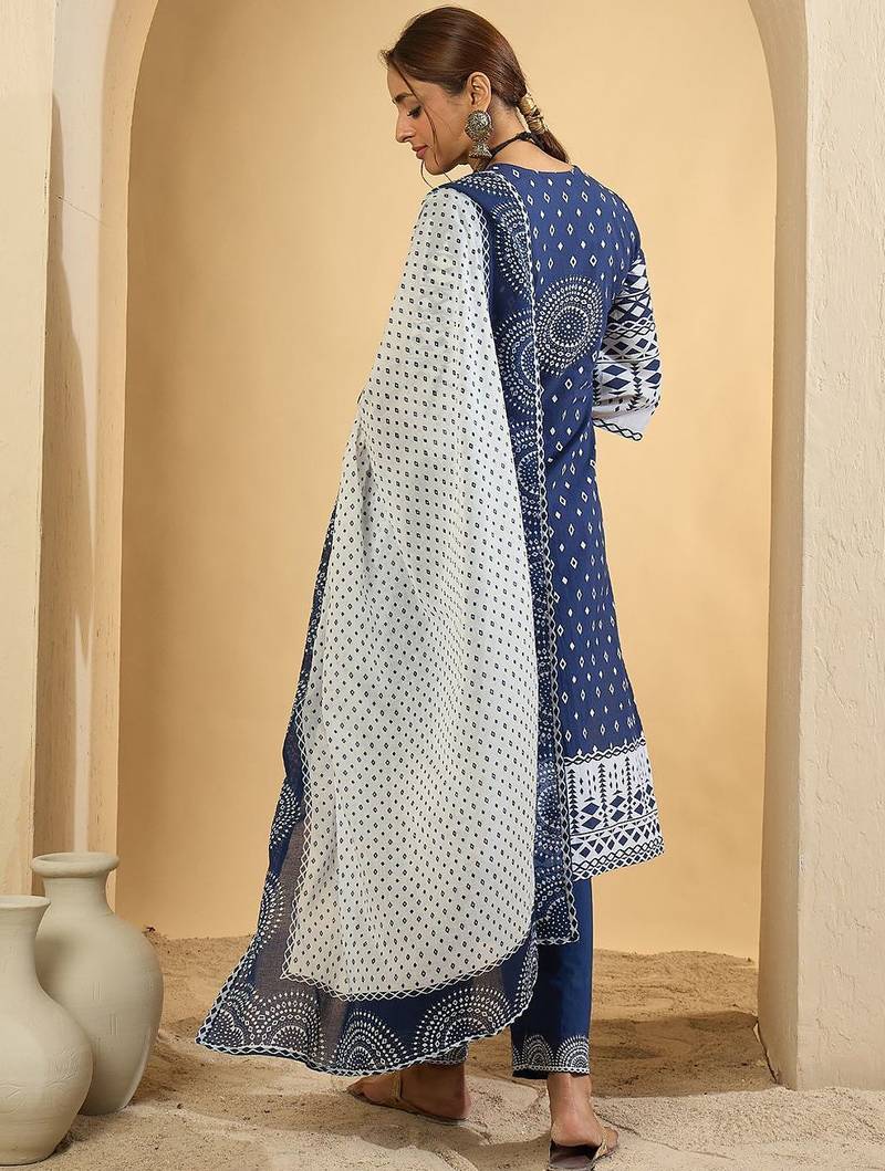 Geometric Printed V-Neck Pure Cotton Straight Kurta With Trousers & Dupatta