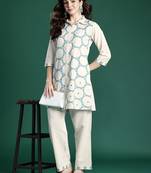 Women Floral Printed Regular Kurti with Trousers