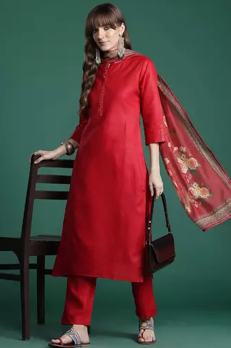 Ethnic Motifs Yoke Design Thread Work Kurta with Trousers & With Dupatta