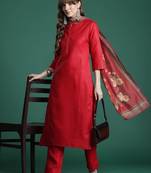 Ethnic Motifs Yoke Design Thread Work Kurta with Trousers & With Dupatta