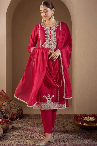 Women Paisley Yoke Design Regular Kurta with Trousers & With Dupatta