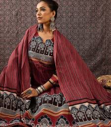 women floral printed regular sequinned  cotton kurta with trousers & with dupatta