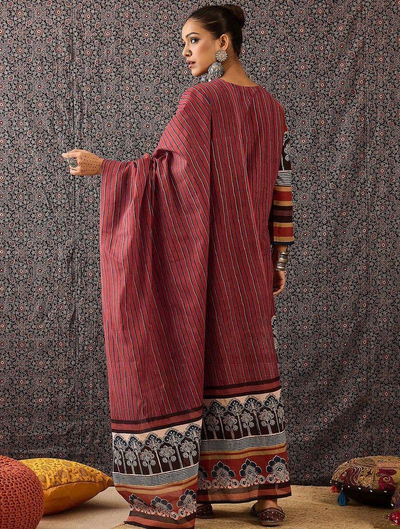 Women Floral Printed Regular Sequinned Pure Cotton Kurta with Trousers & With Dupatta