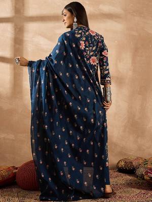 Women Floral Printed Angrakha Beads and Stones Pure Cotton Kurta with Trousers & With Dupatta 5