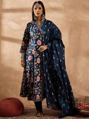 Women Floral Printed Angrakha Beads and Stones Pure Cotton Kurta with Trousers & With Dupatta 6