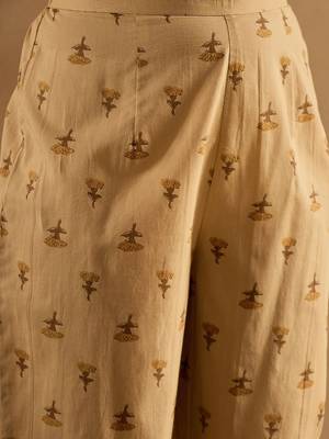 floral printed v-neck pleated  cotton a-line kurta with trouser 3