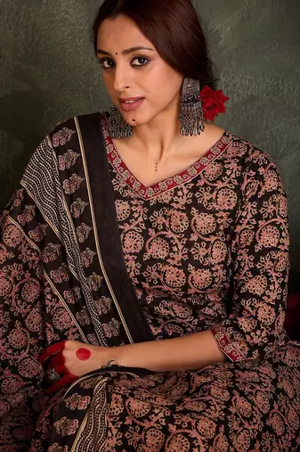 Floral Printed V-Neck Cotton Straight Kurta With Trousers & Dupatta