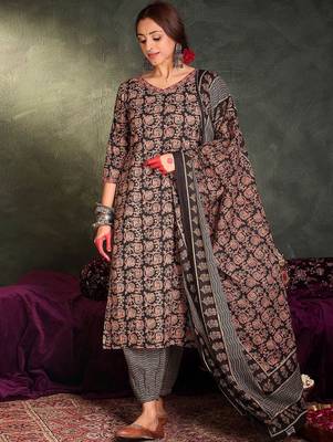 Floral Printed V-Neck Cotton Straight Kurta With Trousers & Dupatta 1