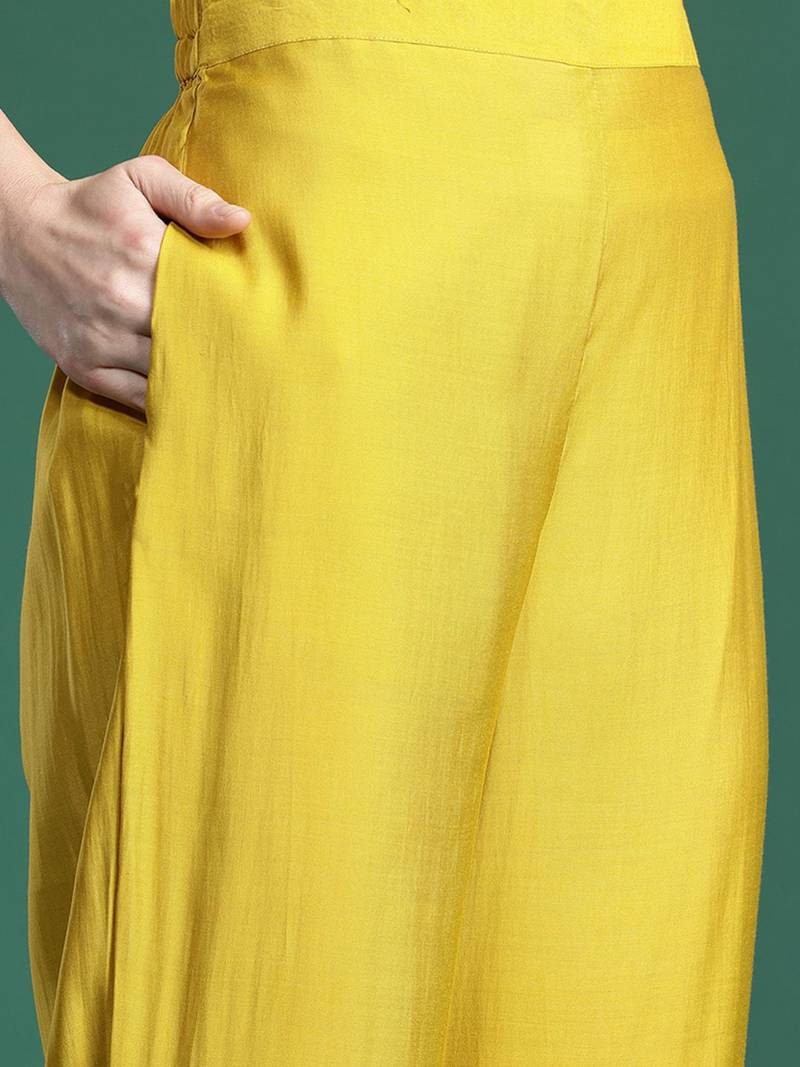 Ethnic Motifs Embroidered Sequinned Kurta with Trousers & With Dupatta