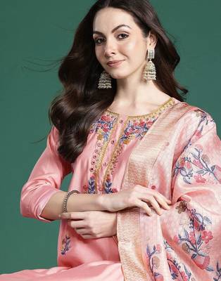 Floral Embroidered Thread Work Kurta with Trousers & With Dupatta 2