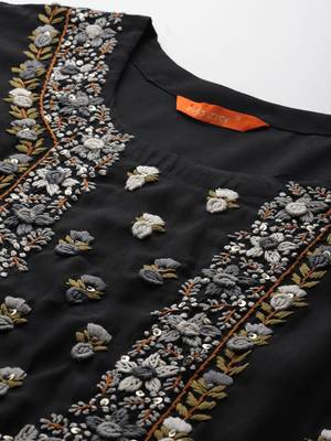 Floral Embroidered Thread Work Kurta with Trousers & With Dupatta 3