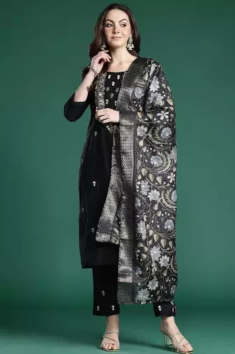 Floral Embroidered Thread Work Kurta with Trousers & With Dupatta