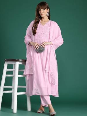 Floral Embroidered Panelled Thread Work Pure Cotton Kurta with Trousers & Dupatta 1