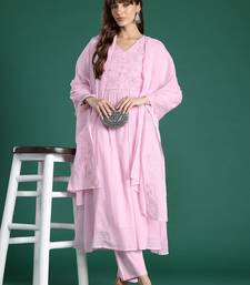 Floral Embroidered Panelled Thread Work Pure Cotton Kurta with Trousers & Dupatta
