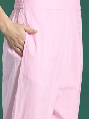 Floral Embroidered Panelled Thread Work Pure Cotton Kurta with Trousers & Dupatta 3