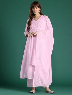Floral Embroidered Panelled Thread Work Pure Cotton Kurta with Trousers & Dupatta 5