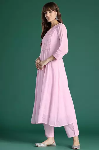 Floral Embroidered Panelled Thread Work Pure Cotton Kurta with Trousers & Dupatta